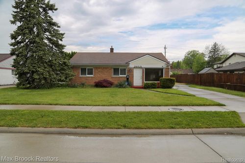 28521 Sutherland St, Southfield, MI, 48076-7343 | Card Image