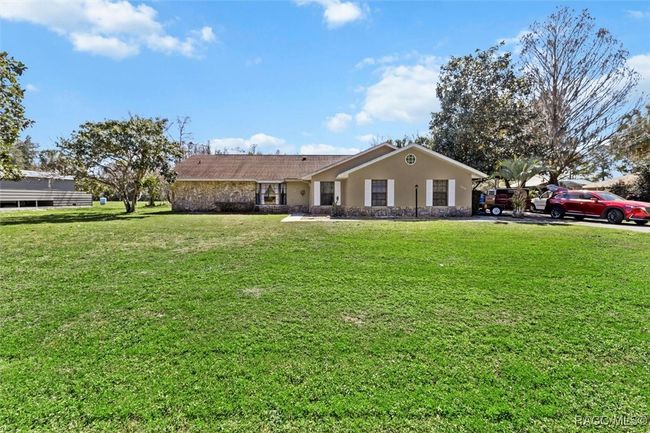 7618 W Golf Club St, House other with 3 bedrooms, 2 bathrooms and 2 parking in Crystal River FL | Image 38