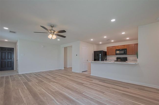 20726 Westfield Grove Pl, House other with 3 bedrooms, 2 bathrooms and 2 parking in Katy TX | Image 8