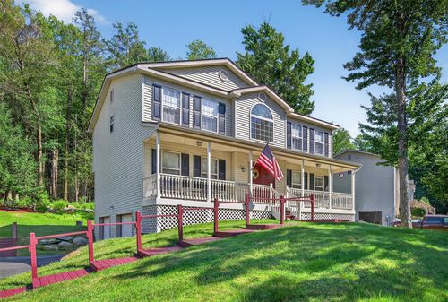 20 Bristol Cir, Rock Hill, NY, 12775-6002 | Card Image
