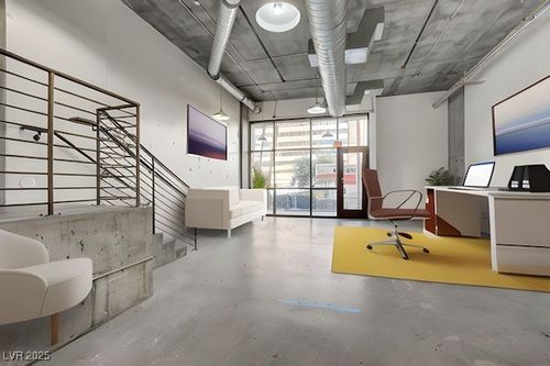 181281-353 E Bonneville Ave, Las Vegas, NV, 89101-6622 | Card Image