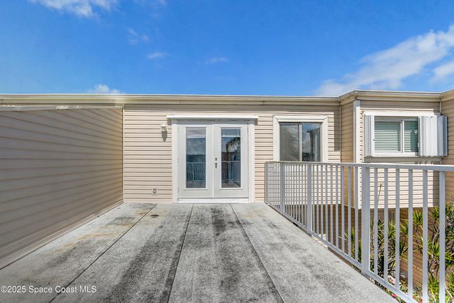 53 Emerald Ct, Townhouse with 2 bedrooms, 3 bathrooms and null parking in Satellite Beach FL | Image 36