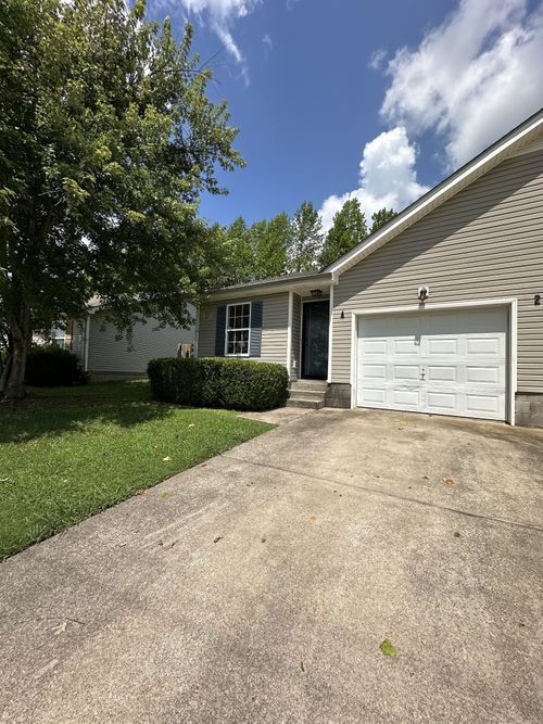 apt-a-272 Executive Ave, Clarksville, TN, 37042-1377 | Card Image