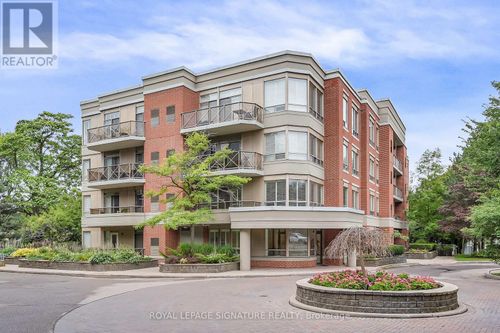 106-801 Lawrence Avenue E, Toronto (Banbury-Don Mills), ON, M3C3W2 | Card Image