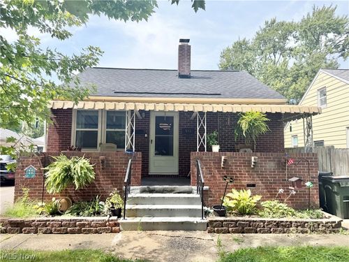 616 Garfield Ave, Elyria, OH, 44035-3404 | Card Image