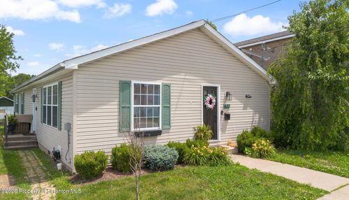 637 Sanderson Street, Throop, PA, 18512 | Card Image