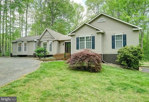 130 Oakleigh Ln, BUMPASS, VA, 23024 | Card Image