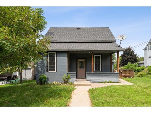 407 3rd Ave E, OSCEOLA, WI, 54020-8170 | Card Image