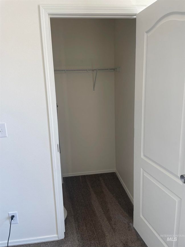 102 N Fairfield St, House other with 3 bedrooms, 2 bathrooms and null parking in Council ID | Image 7