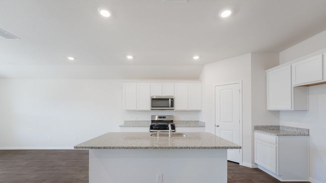 20417 Rosen Way, House other with 4 bedrooms, 3 bathrooms and null parking in Manor TX | Image 8