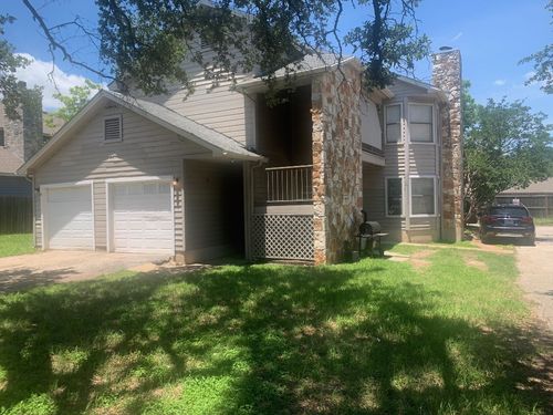 apt-d-8812 Schick Rd, Austin, TX, 78729-5457 | Card Image