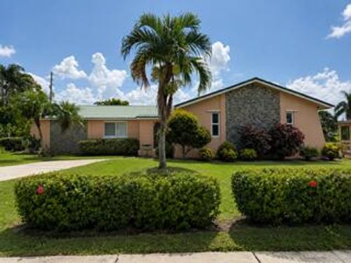 135 Sw 7th Avenue, South Bay, FL, 33493 | Card Image