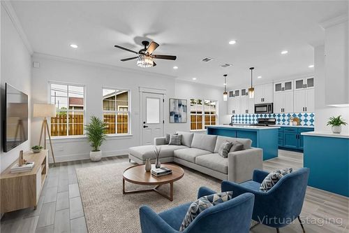 3168 Golfcrest Blvd, Houston, TX, 77087-2301 | Card Image