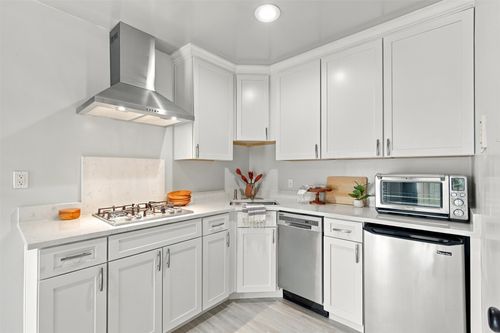 213-1111 W 10th St, Austin, TX, 78703-4959 | Card Image