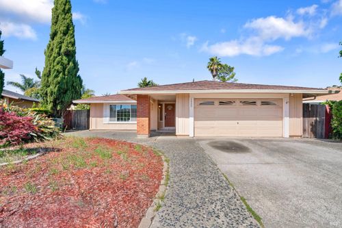 1330 Corcoran Ave, Vallejo, CA, 94589-1878 | Card Image