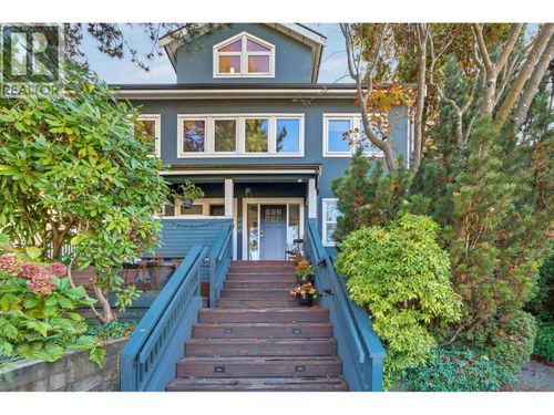 4-2682 W 8th Ave, Vancouver, BC, V6K2B6 | Card Image