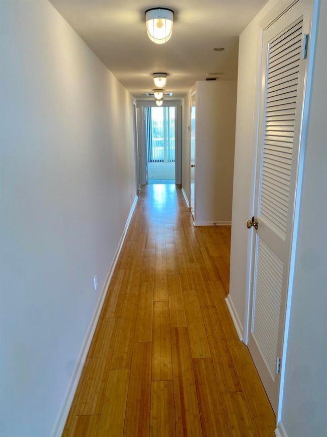 APT-10F - 529 S Flagler Dr, Condo with 2 bedrooms, 2 bathrooms and null parking in West Palm Beach FL | Image 9