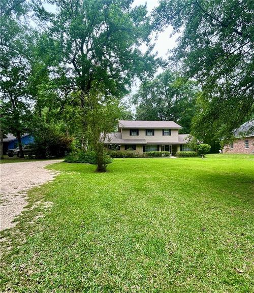 64 Zinnia Dr, Covington, LA, 70433-9114 | Card Image