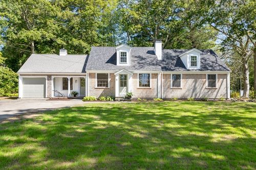 15 Neds Point Rd, Mattapoisett, MA, 02739-2113 | Card Image
