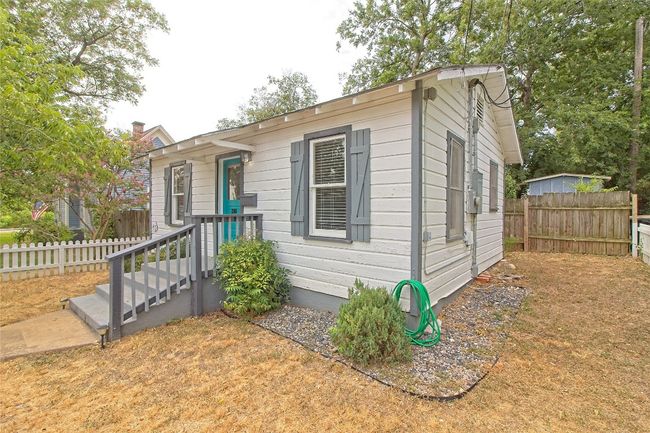 View of front of home | Image 5
