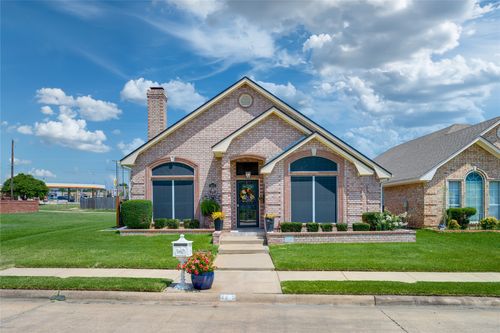 4215 Primrose Ln, Paris, TX, 75462-6692 | Card Image