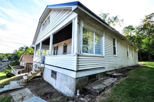 1745 Blythedale Rd, Buena Vista, PA, 15018-9640 | Card Image