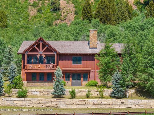 14570 S Wagon Rd, Hoback Jct., WY, 83001-2508 | Card Image