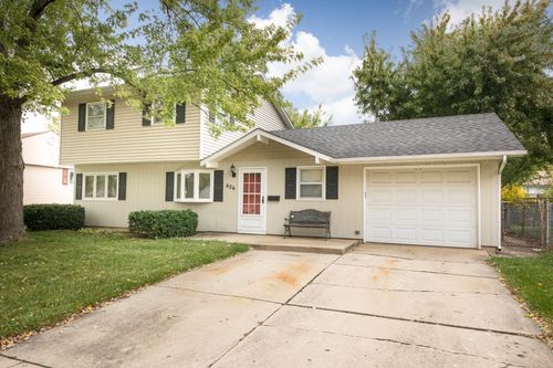 626 Oriole Dr, Streamwood, IL, 60107-2036 | Card Image