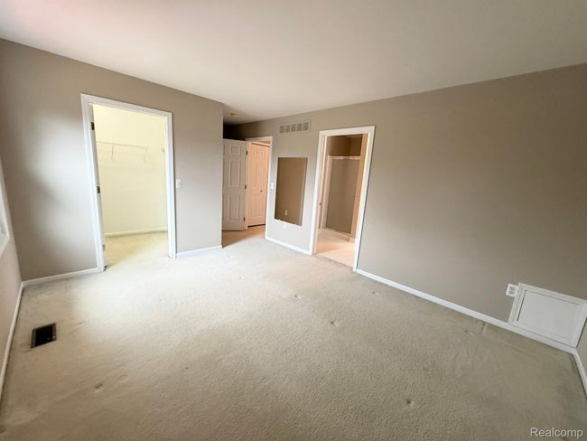 28975 Hearthstone Dr, House other with 4 bedrooms, 5 bathrooms and null parking in Novi MI | Image 29