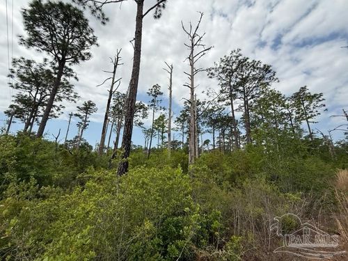 6589 Aegean Dr, Milton, FL, 32583 | Card Image