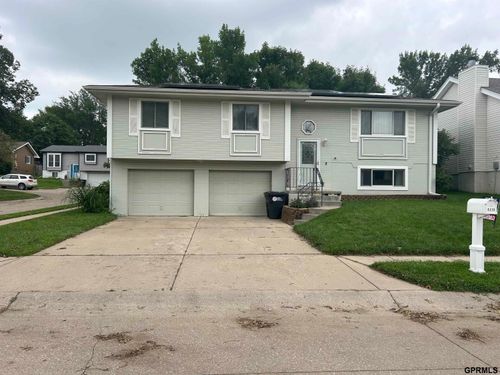 6335 N 115th Avenue Cir, Omaha, NE, 68164-1423 | Card Image