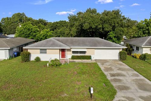 644 Manor Dr W, DUNEDIN, FL, 34698-7805 | Card Image