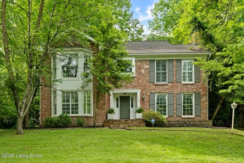 12104 Locust Ln, Anchorage, KY, 40223-1450 | Card Image