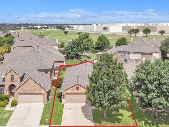 8645 Running River Ln, House other with 3 bedrooms, 2 bathrooms and null parking in Fort Worth TX | Image 38