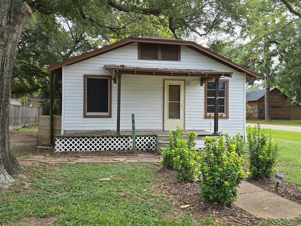Carrell St, Tomball, TX 77375