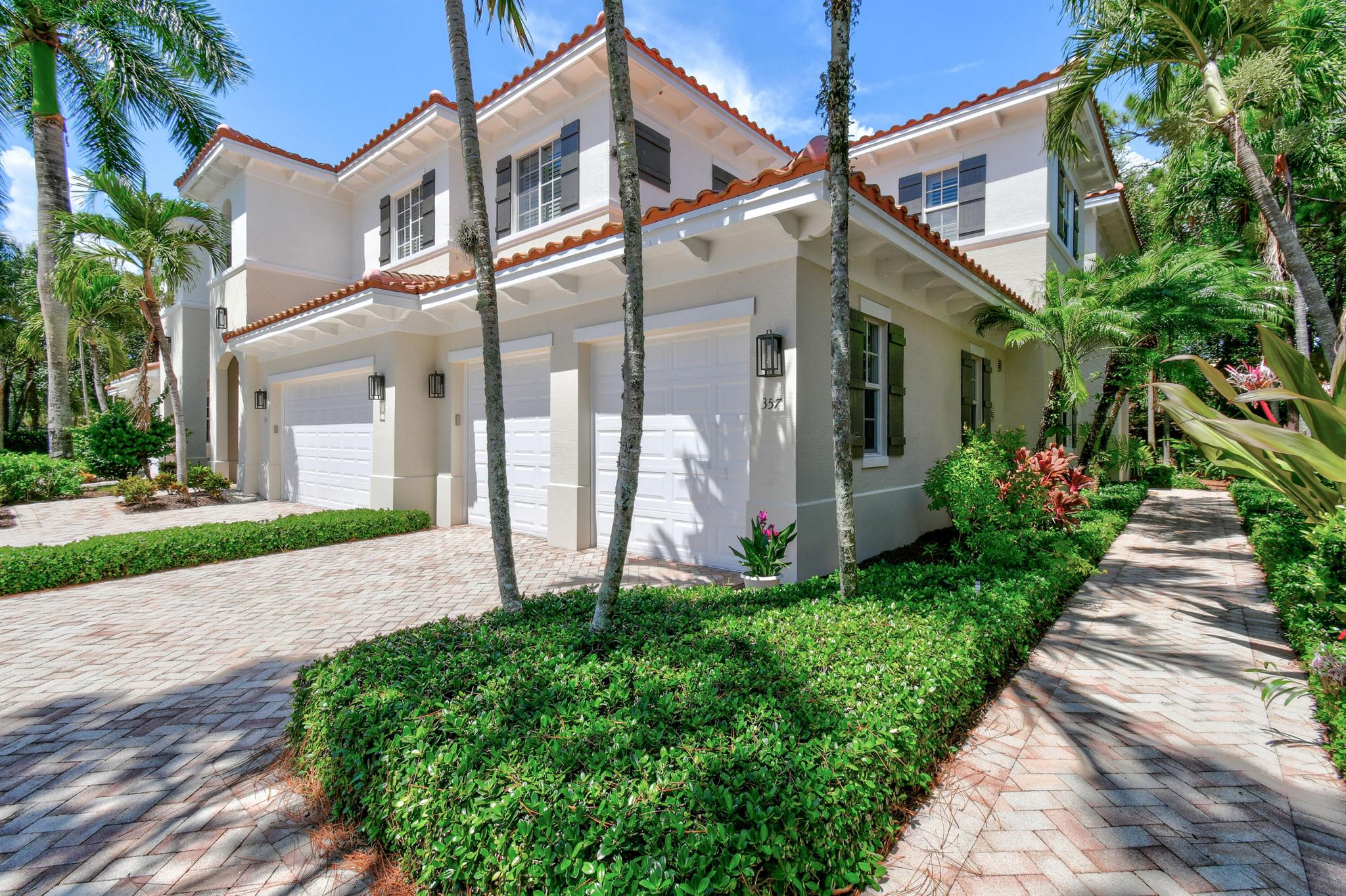Chambord Ter, Palm Beach Gardens, FL 33410
