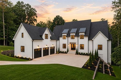 7835 Scenic Dr, Cumming, GA, 30041-2286 | Card Image