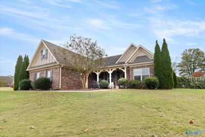 107 Carlton Cash Drive, House other with 3 bedrooms, 2 bathrooms and null parking in Hazel Green AL | Image 3