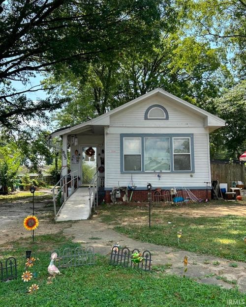 805 E Riverside Dr, Evansville, IN, 47713-2869 | Card Image
