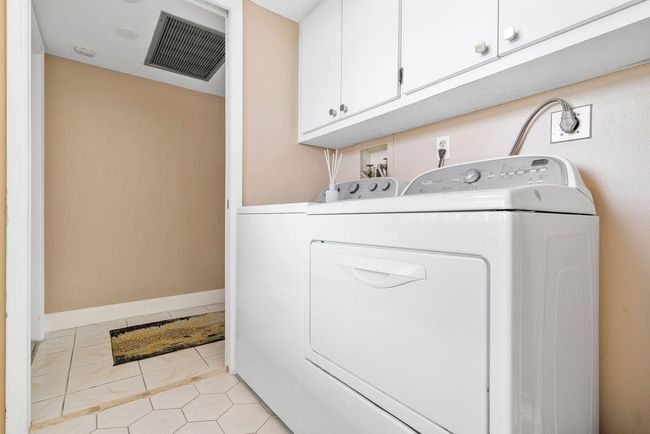 APT-606 - 4015 W Palm Aire Dr, Condo with 3 bedrooms, 3 bathrooms and null parking in Pompano Beach FL | Image 28
