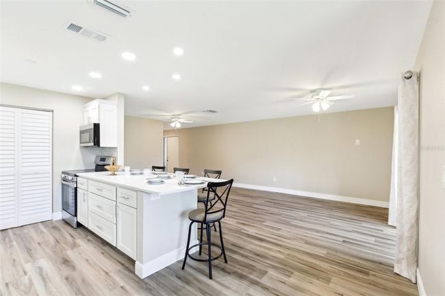 1203 16 Th Cir Se, House other with 2 bedrooms, 2 bathrooms and null parking in LARGO FL | Image 8