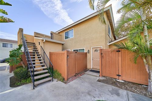 12422 Cuesta Dr, Cerritos, CA, 90703 | Card Image