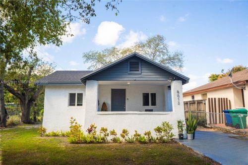 8012 Nw 10th Ct, Miami, FL, 33150-3122 | Card Image