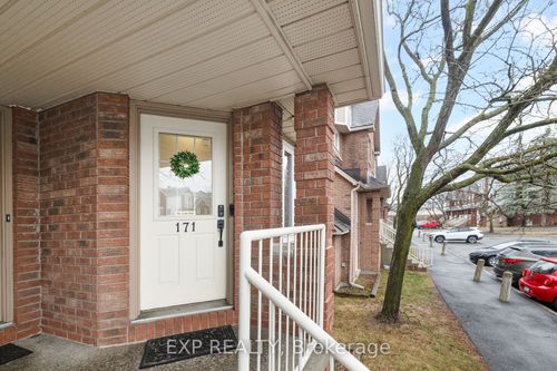 171 Briston Pvt, Ottawa, ON, K1G5R3 | Card Image