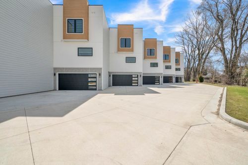 244 S Highway 71, Arnolds Park, IA, 51331-7108 | Card Image