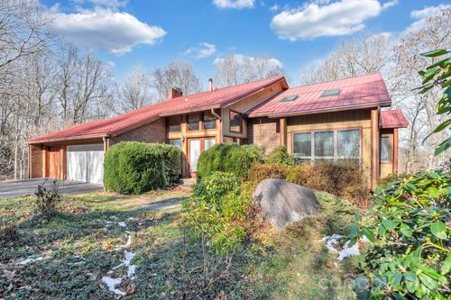 358 Devonwood Dr, Boone, NC, 28607-7947 | Card Image