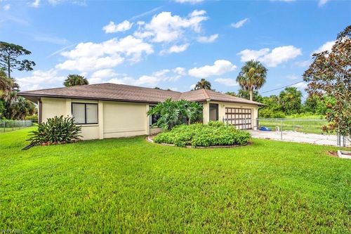 3060 Ne Beechwood Cir, Labelle, FL, 33935-5343 | Card Image