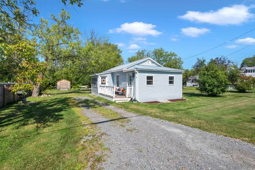 9 Pearl Ave, Saint Albans, VT, 05478-2149 | Card Image