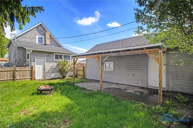Fully fenced backyard—perfect for pets or entertaining | Image 19