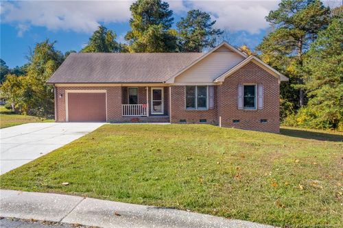 5180 Sunfish Ct, Fayetteville, NC, 28303-6331 | Card Image